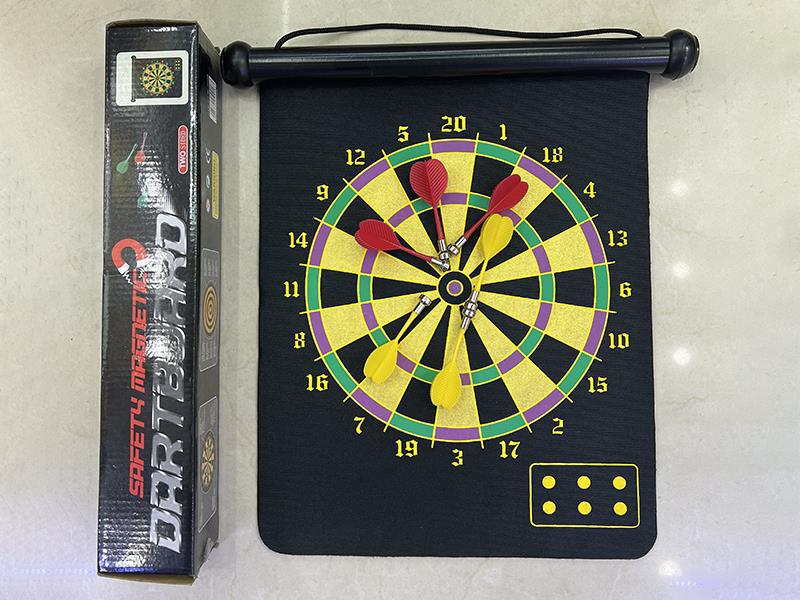 Fabric Magnetic Dartboard Game