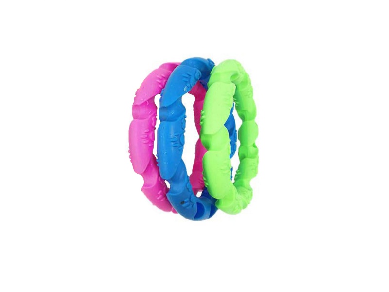 Pet Toys With Large Circles And Holes