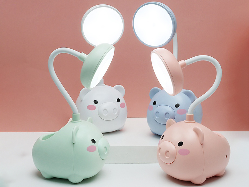 Cute Pig Pen Holder Desk Lamp