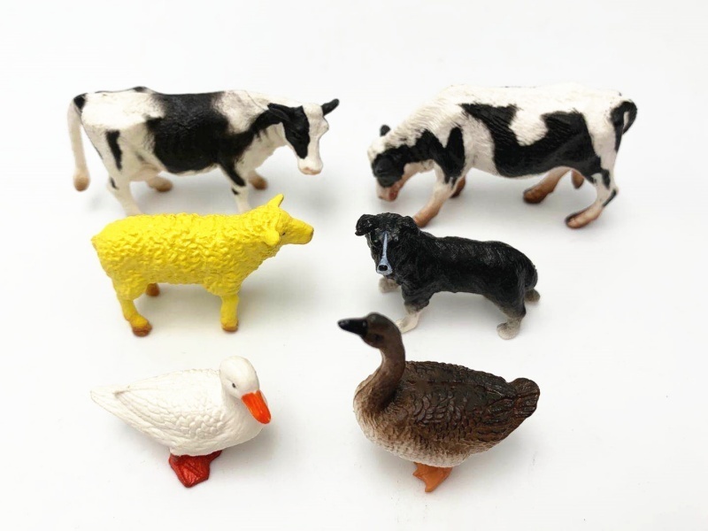 6 Mini Poultry Animals (Duck + Goose + Sheep + Black Dog + Drinking Cow + Walking Cow)