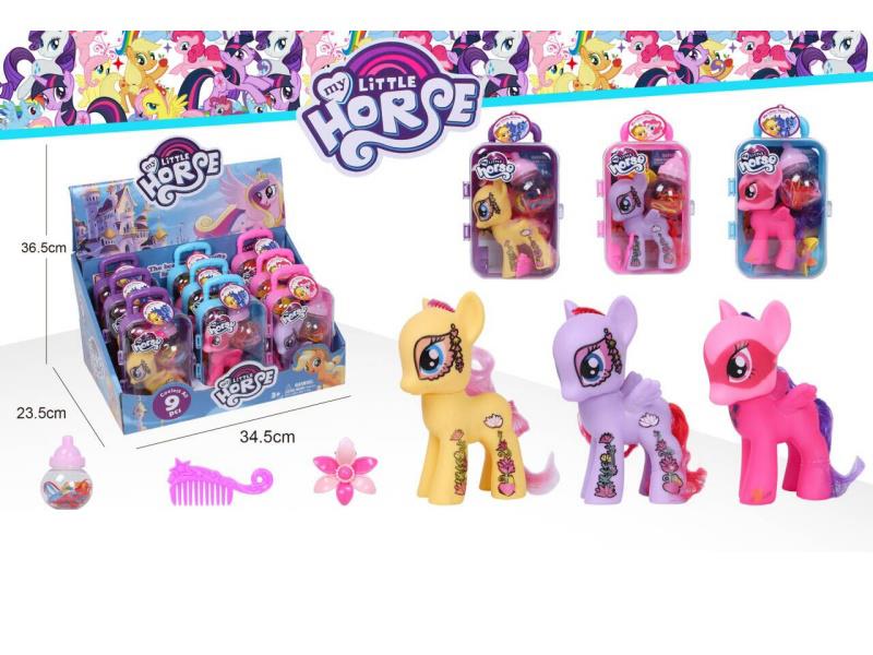 Elf Horse Large Suitcase