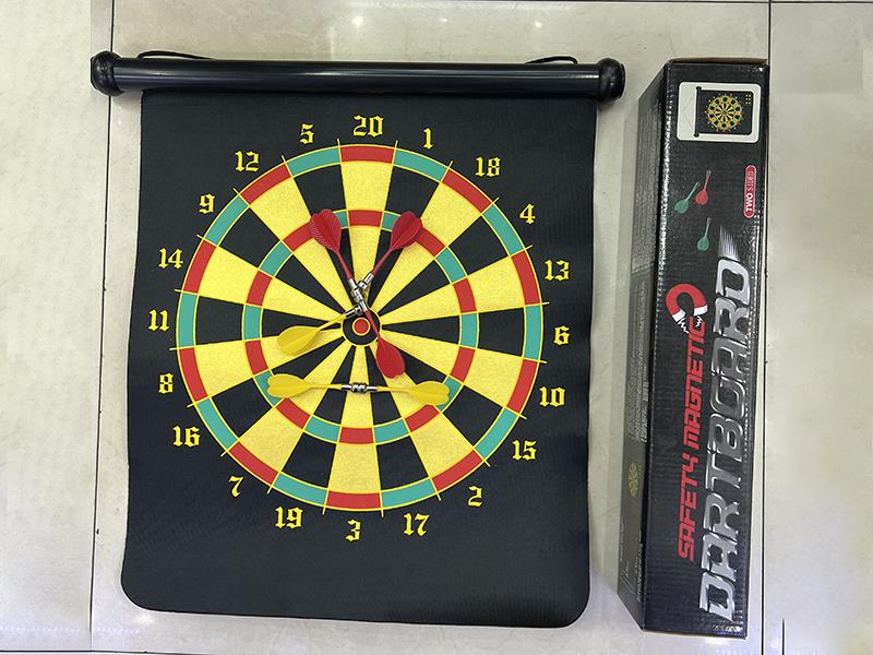 Fabric Magnetic Dartboard Game