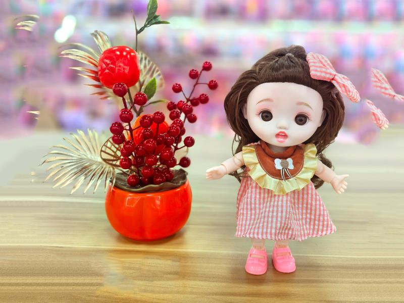 An 8-Inch Multi-Joint Cute And Style Doll