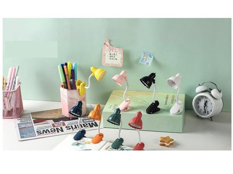 Small Petal Clip Night Light (8 Colors)