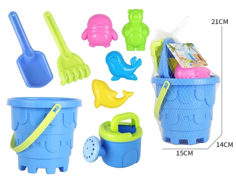 Castle Beach Bucket, Flower Spray, Terrifying Polar Animals 8-Piece Set