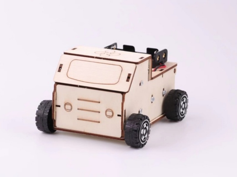 DIY Wooden Vacuum Sweeper