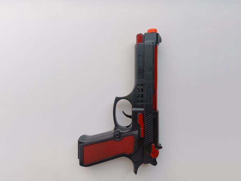 Occasionally Spray Flint Guns