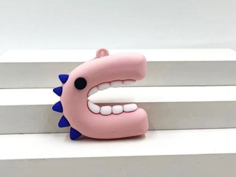 Key Chain: Letter C