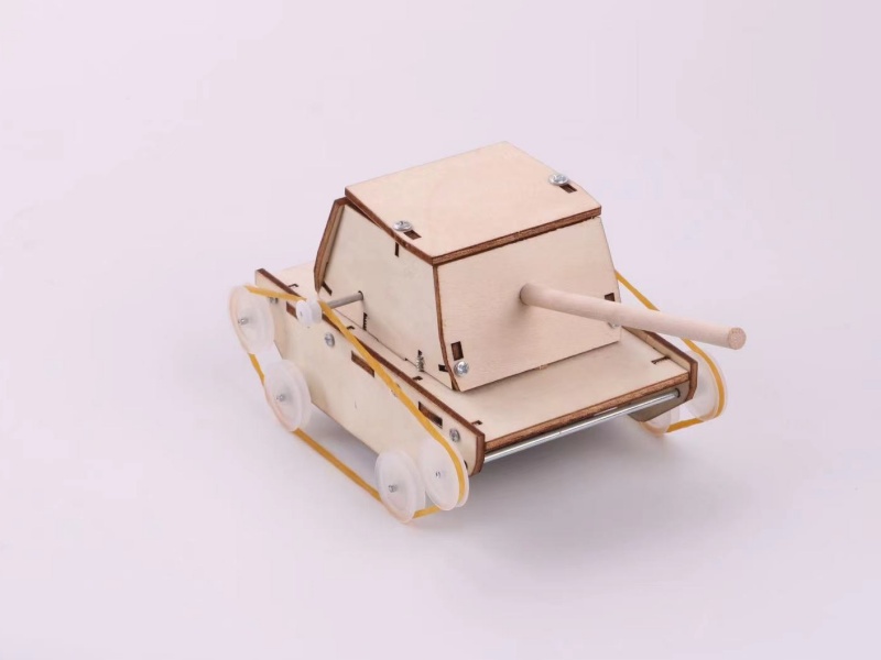DIY Wooden Tank