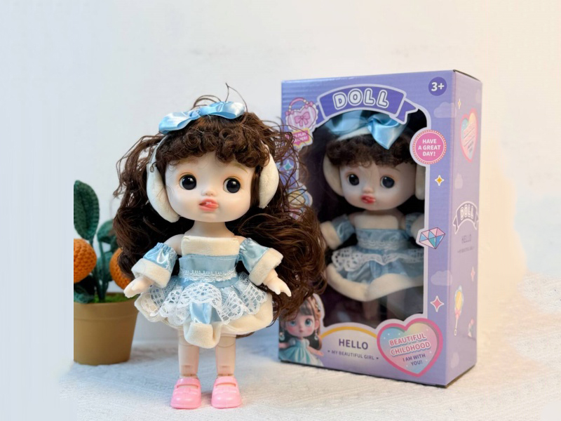 An 8-Inch Multi-Joint Cute And Style Doll