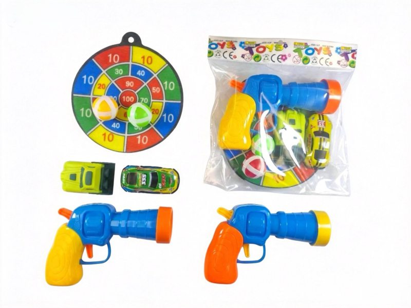 Dartboard Set Allows You To Play With Sticky Balls And Darts