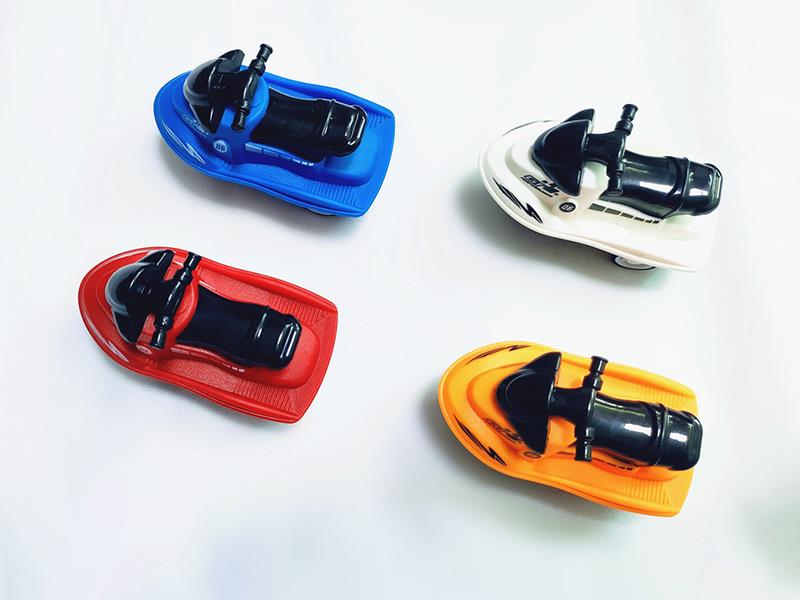 Pull Back Submarine
