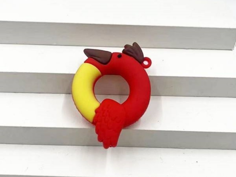 Key Chain: Letter Q