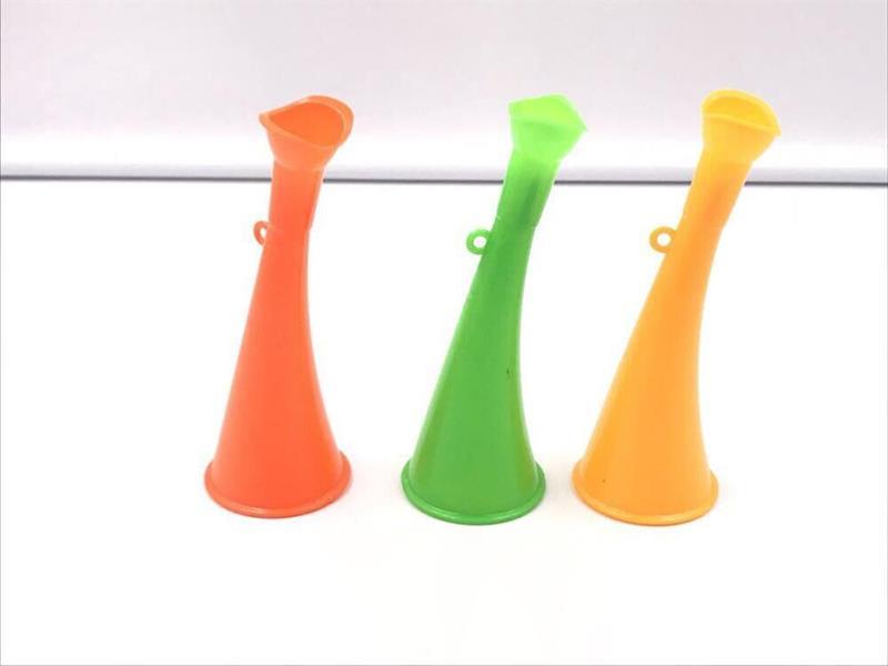 Large Horn