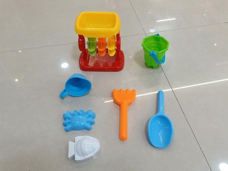 Beach Toy Funnel