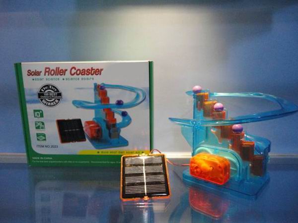 RAILCAR WITH SOLAR