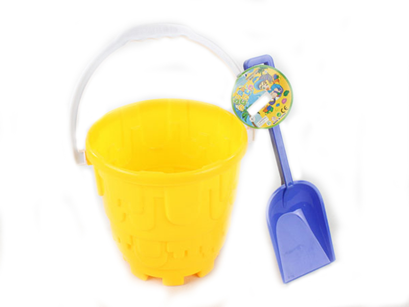 Beach Barrel And Shovel