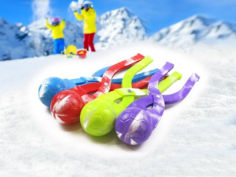 Football Snow Clamp