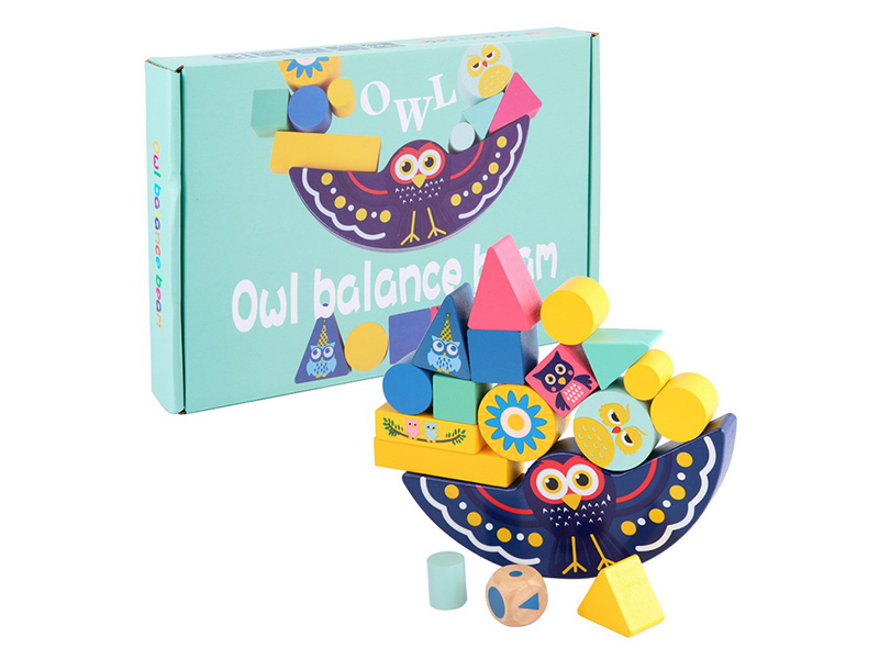 Wood owl balance beam