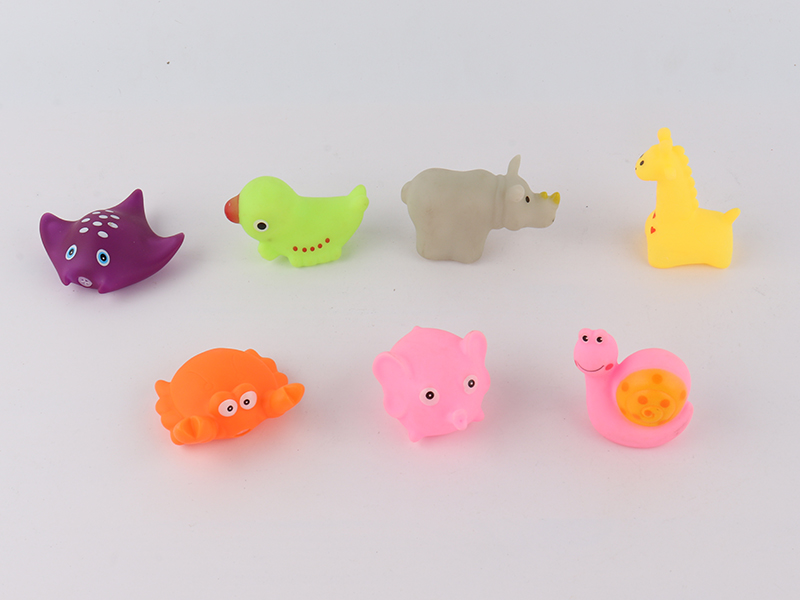 7 Vinyl Animals