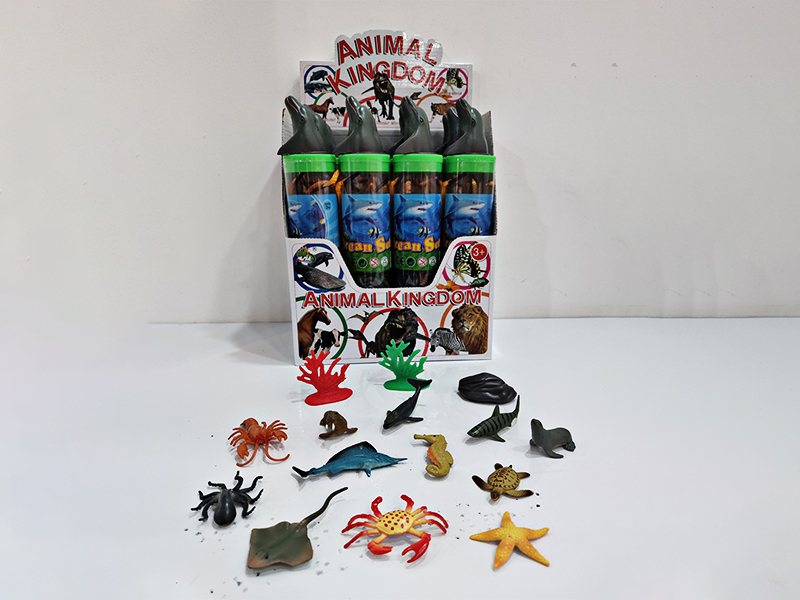 12 2-Inch Marine Animals + 3 Accessories