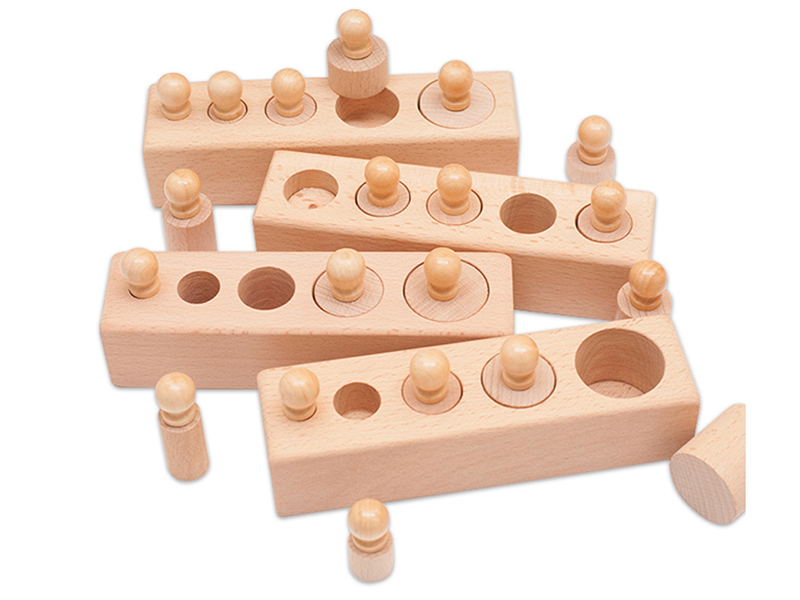 Wooden Small Socket Cylinde