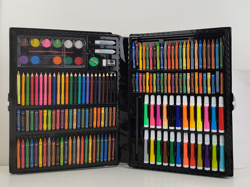168PCS Paintbrush Watercolor Pen Stationery Painting Set