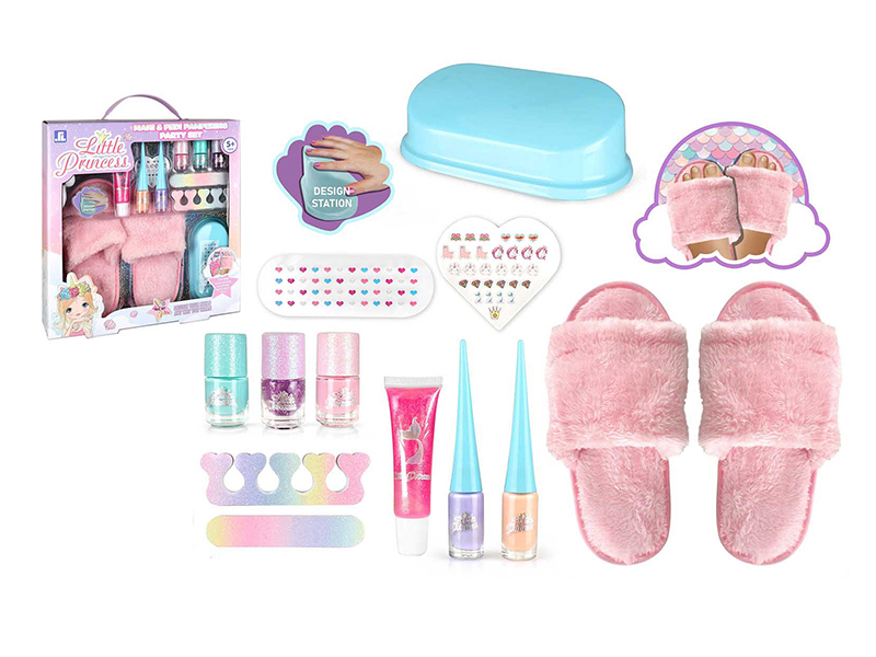 Mani & Pedi Pampering Party Set