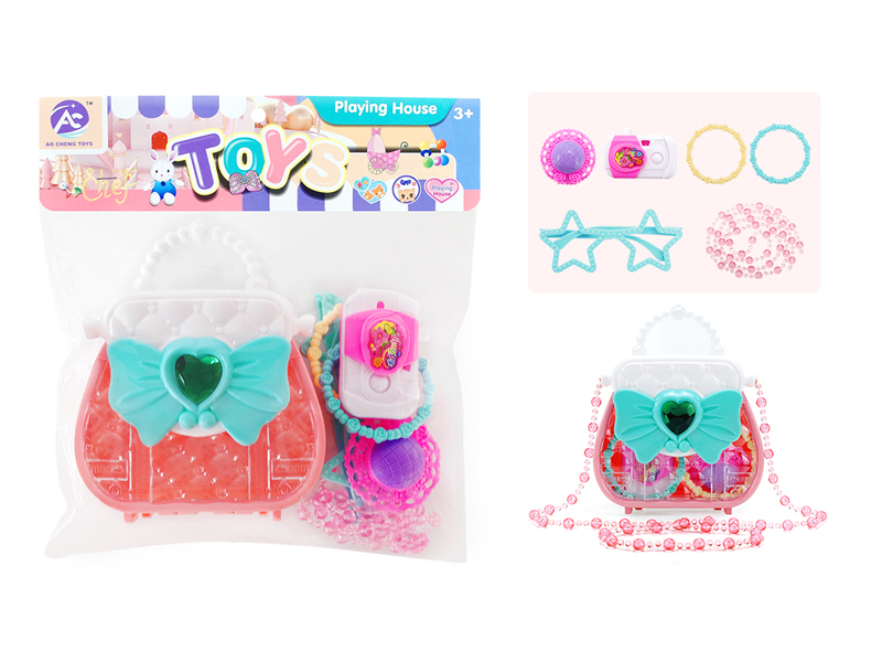 Handbag With Accessories