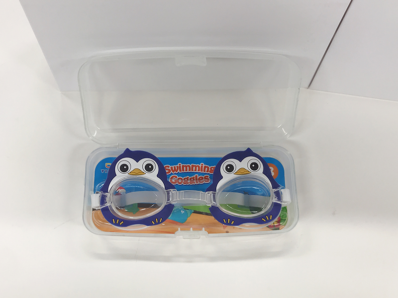 Cartoon Penguin Swimming Goggles
