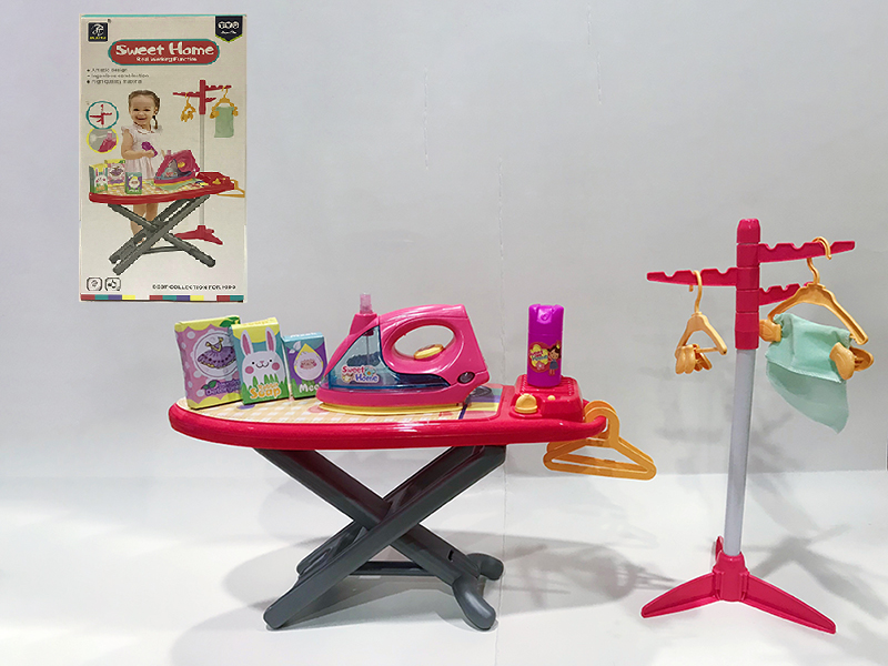 Iron + Ironing Board Set