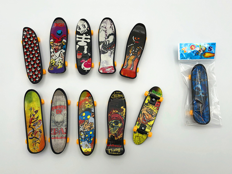 Finger Skateboard