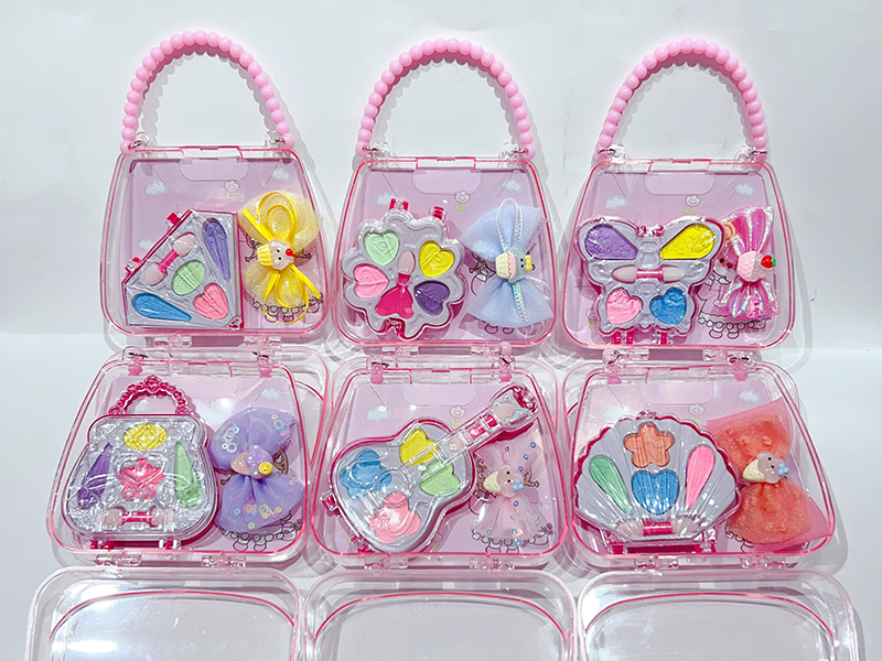 Girl Handbag Jewelry And Makeup Set