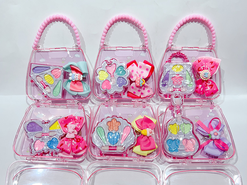 Girl Handbag Jewelry And Makeup Set