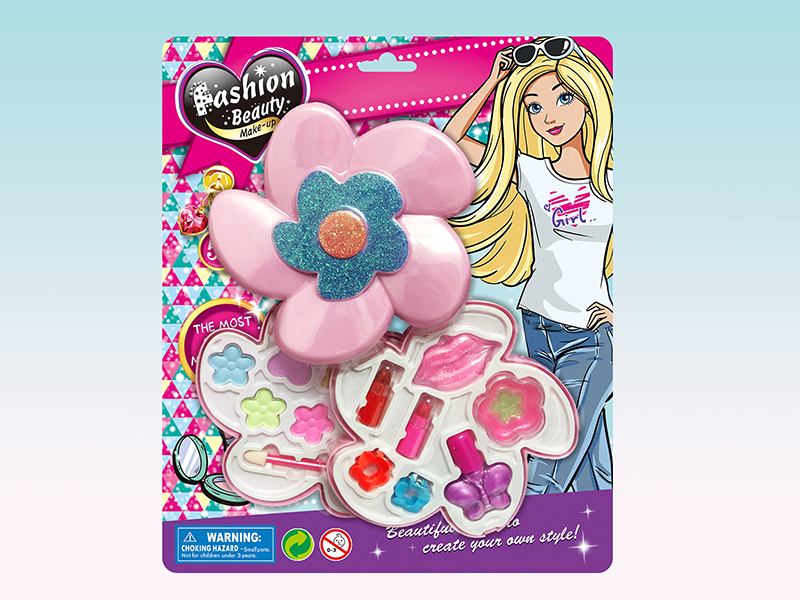 Two Layer Flower-Shaped Make Up Set