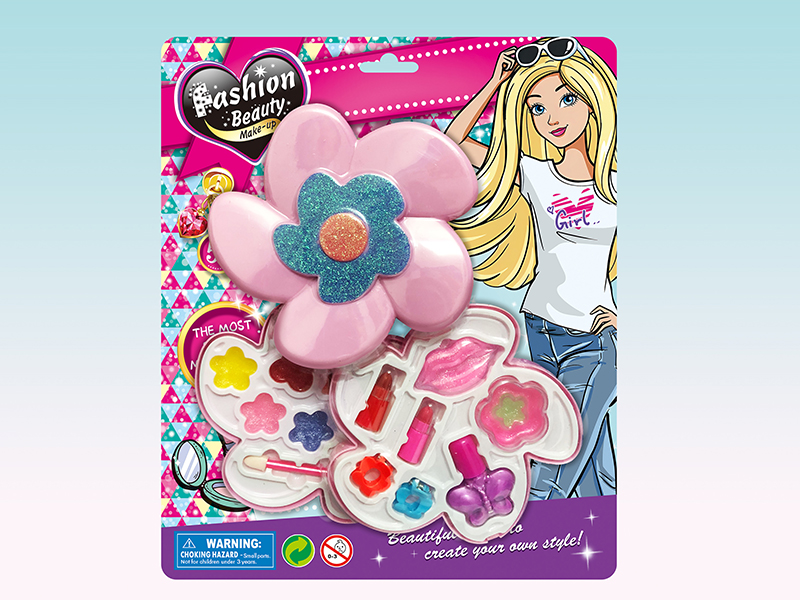 Two Layer Flower-Shaped Make Up Set