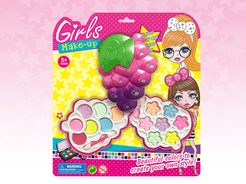 Two Layer Grape-Shaped Make Up Set