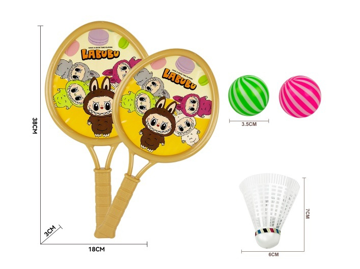 A Small Heart-Shaped Labrador Racket With 2 Table Tennis Balls And 1 Badminton Ball