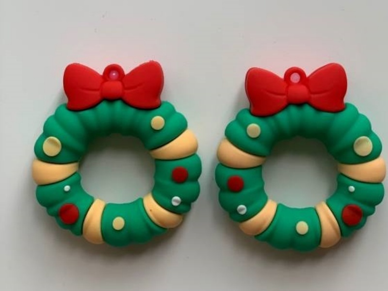Keychain: Wreath