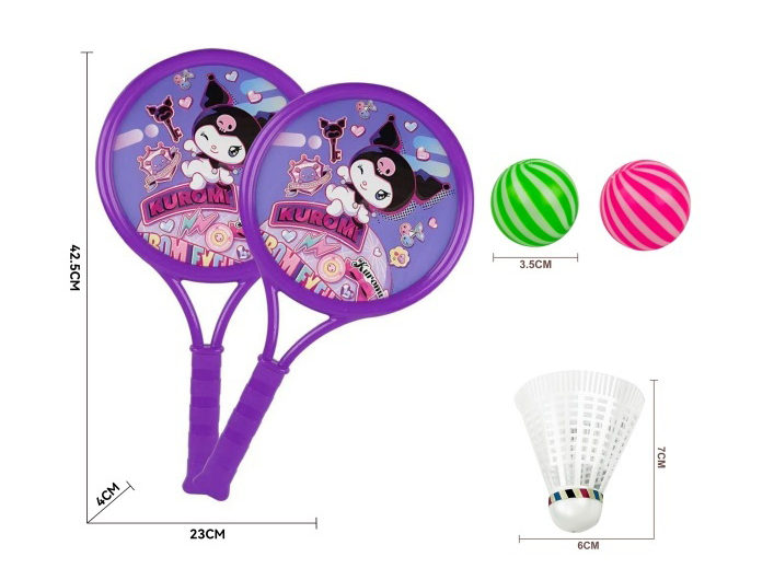 A Large Round Kulomi Racket With 2 Table Tennis Balls And 1 Badminton Ball