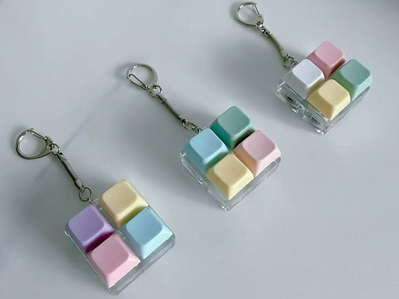 4-Key Keyboard Keychain - No Light