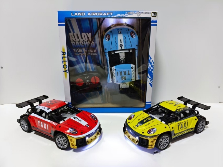 4-Way Alloy Remote Control Car (Including Electricity And Lights)